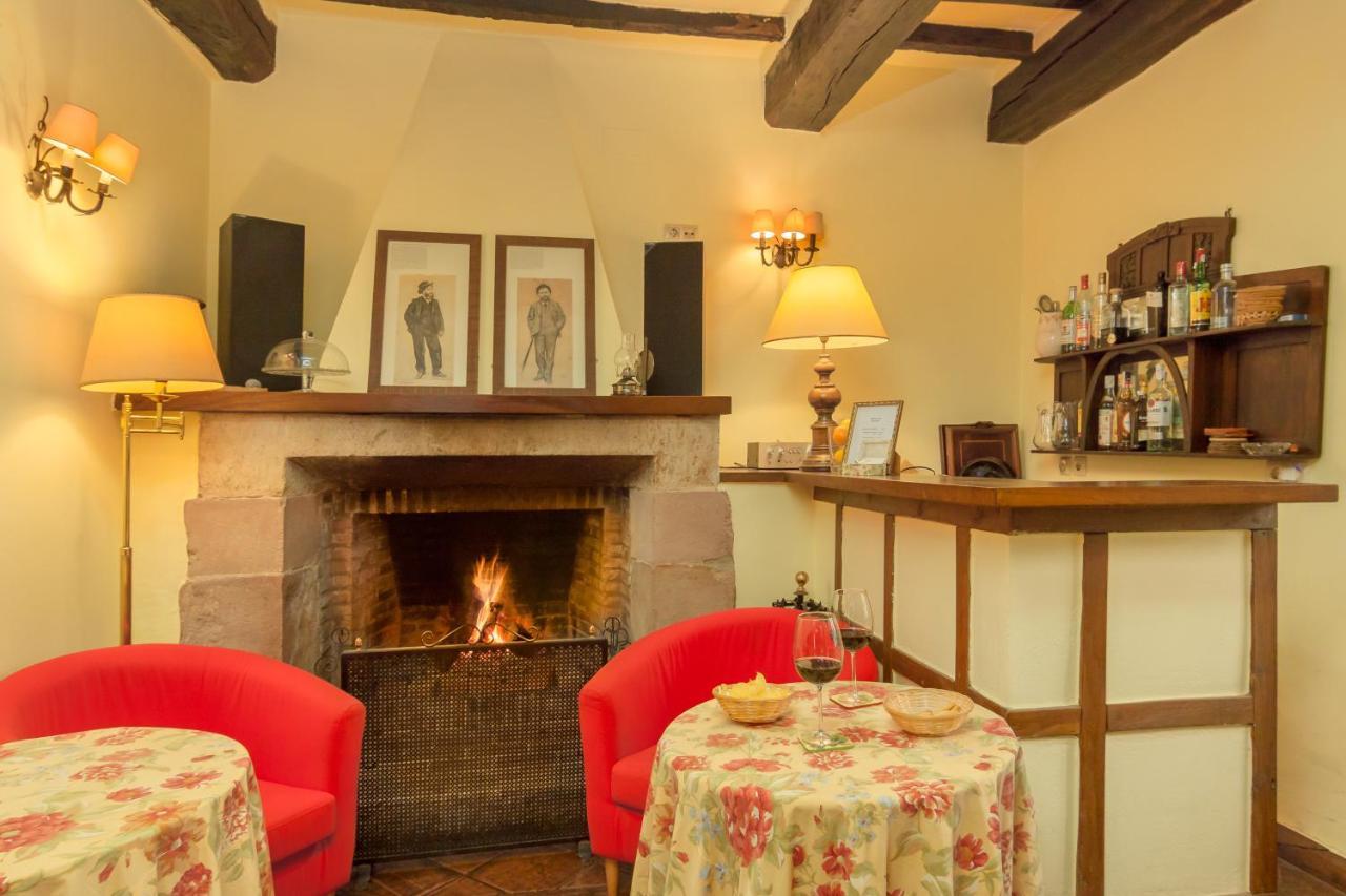 Treceño Casona De La Salcedaゲストハウス エクステリア 写真