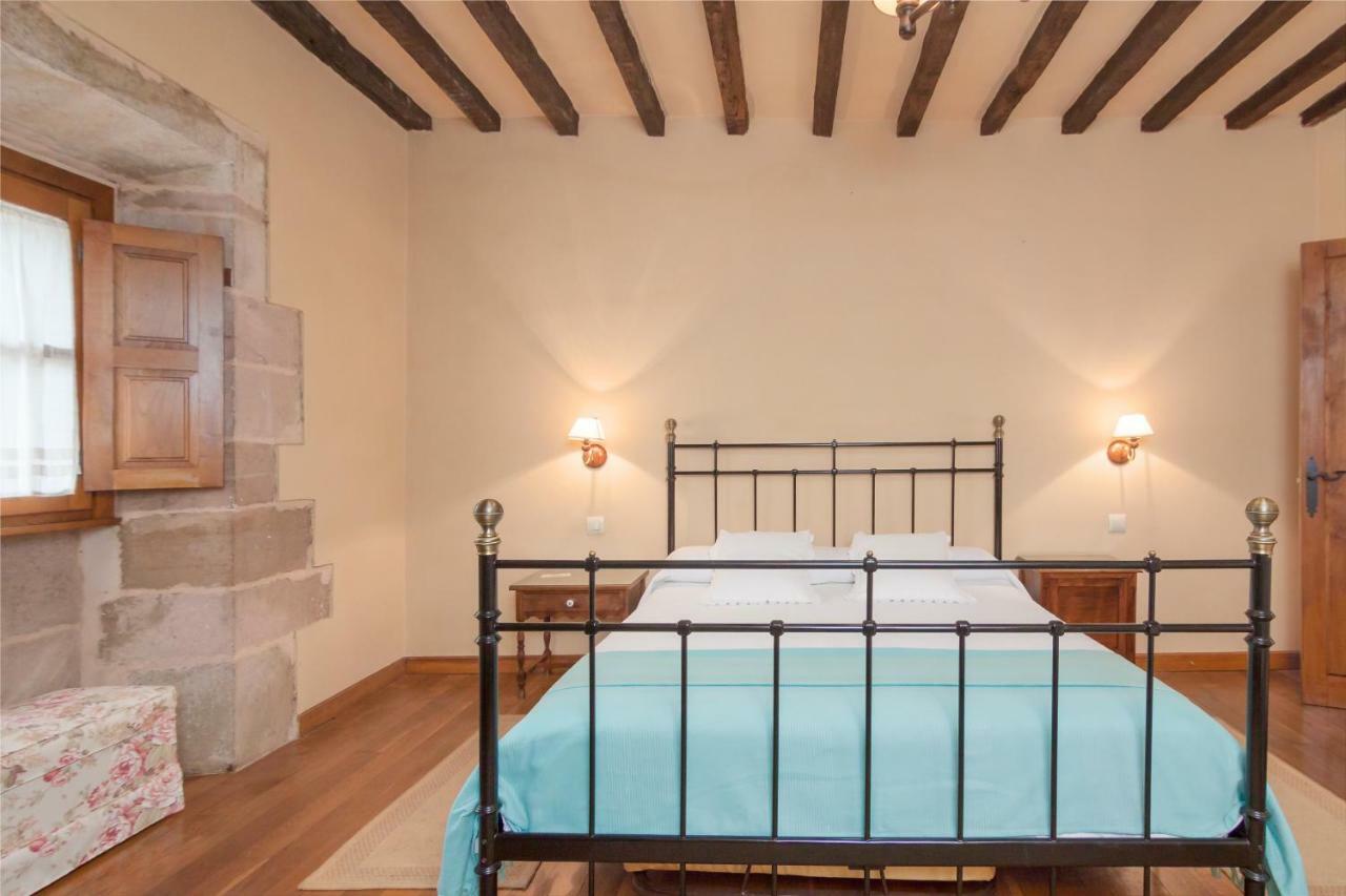Treceño Casona De La Salcedaゲストハウス エクステリア 写真